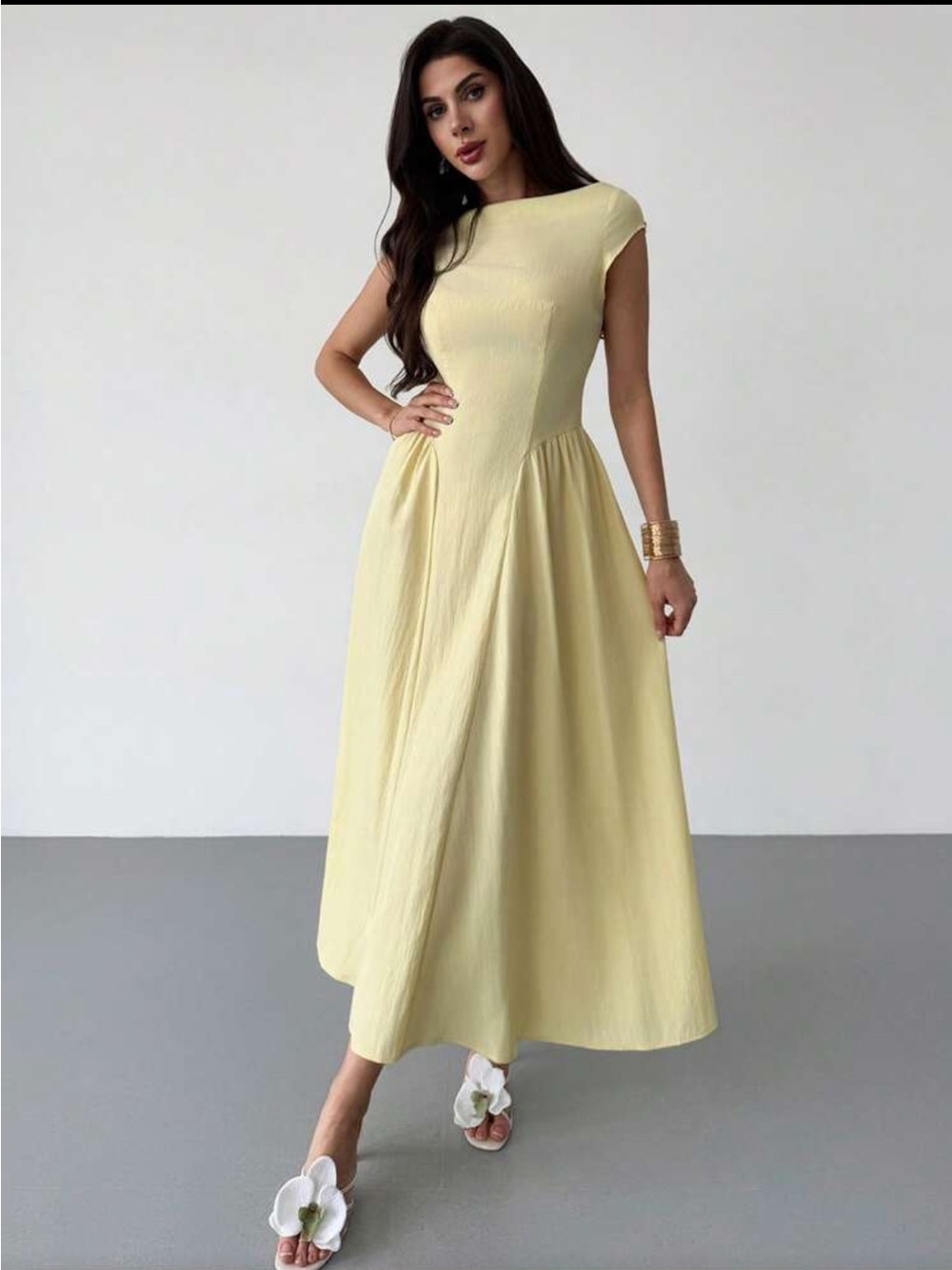 Elegant Lemon Cap-Sleeve Maxi Dress